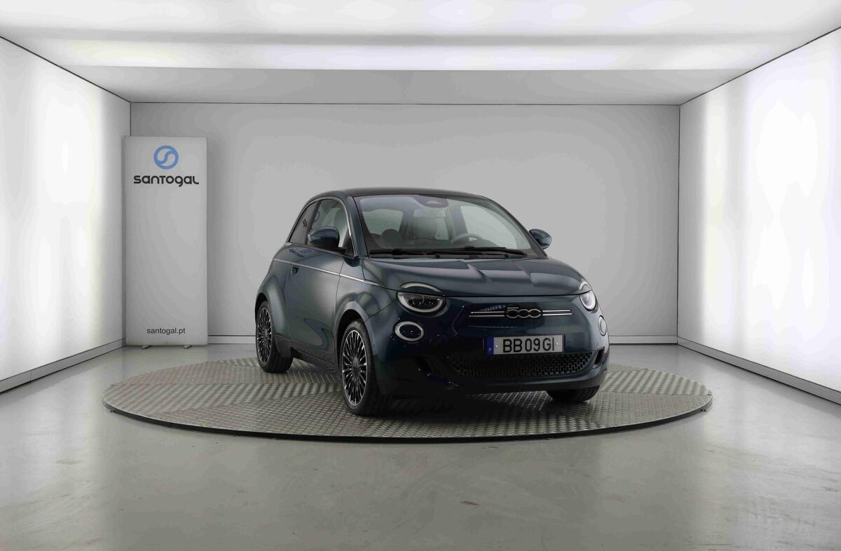 FIAT 500 42 kWh La Prima by Bocelli