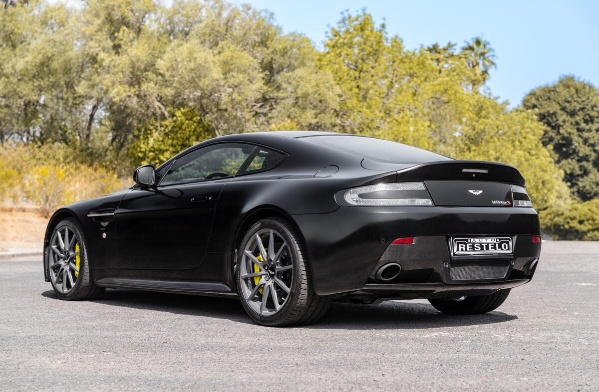 ASTON MARTIN Vantage V12 S Sportshift 3