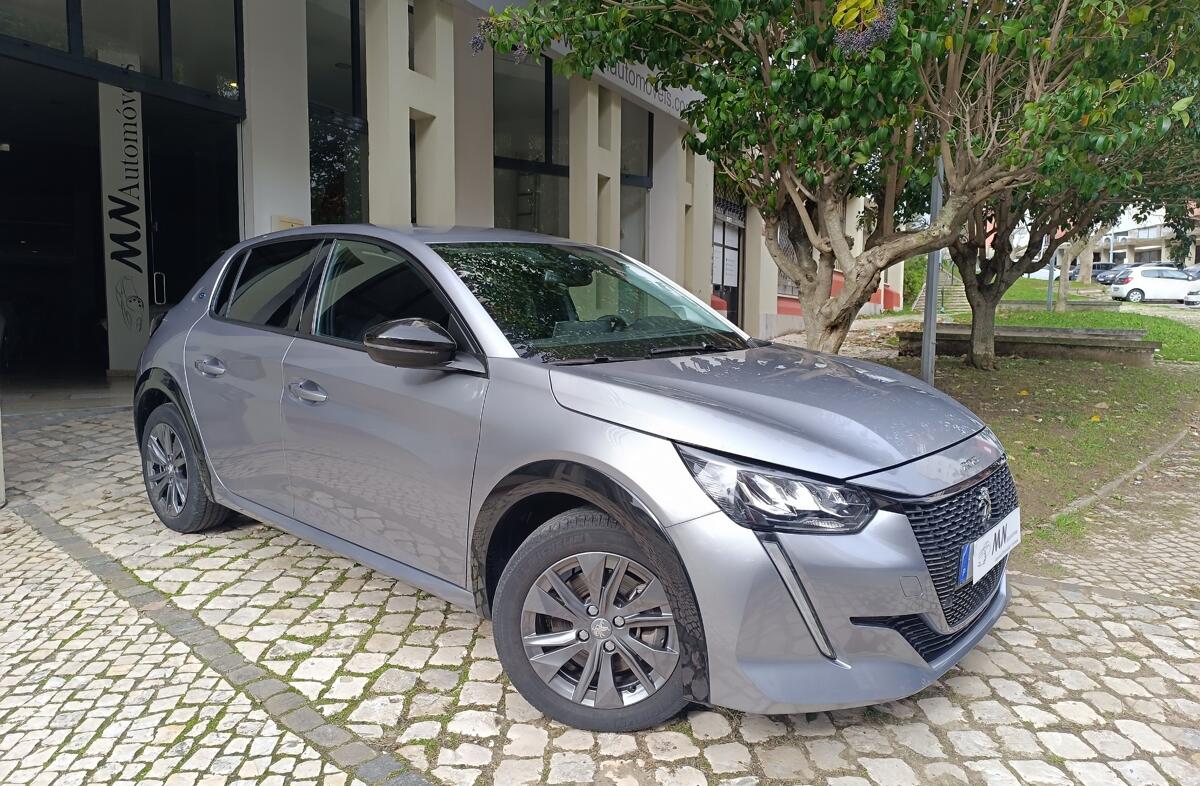 PEUGEOT 208 e- 50 kWh Active Pack