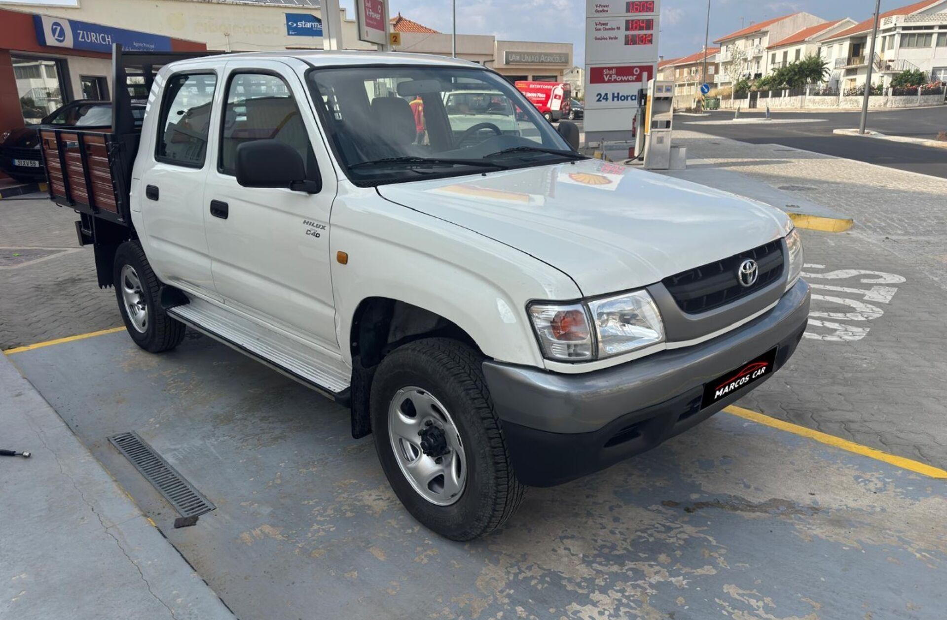 TOYOTA Hilux 2.5 D4-D CD