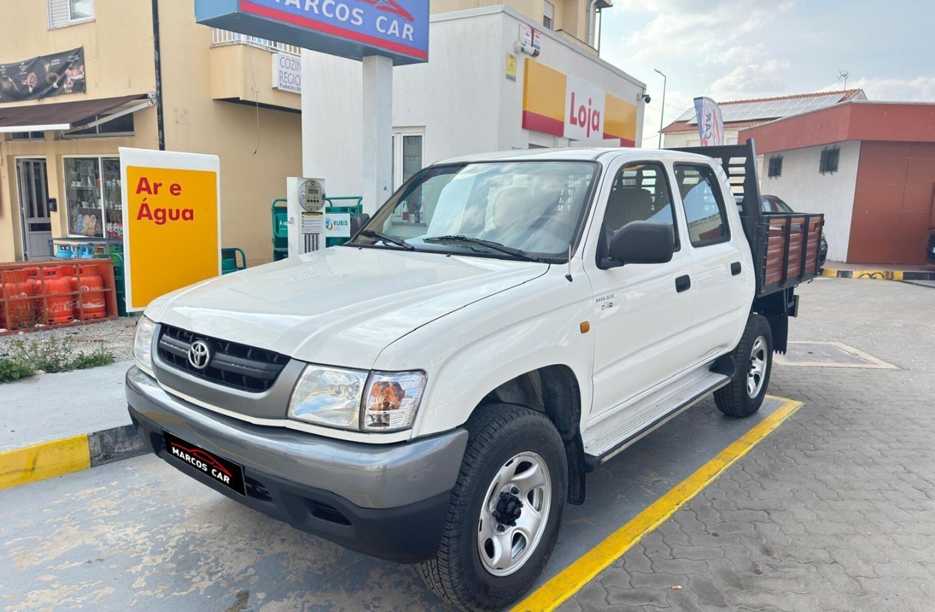 TOYOTA Hilux 2.5 D4-D CD