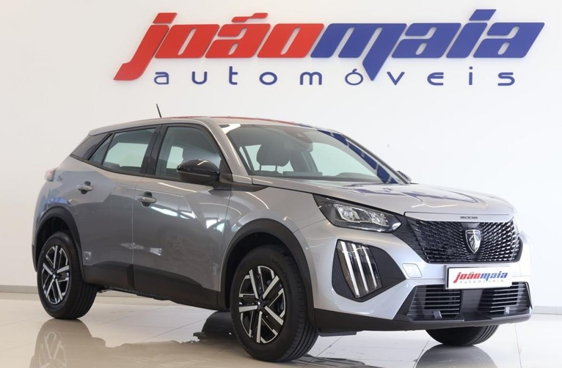PEUGEOT 2008 1.2 PureTech Style