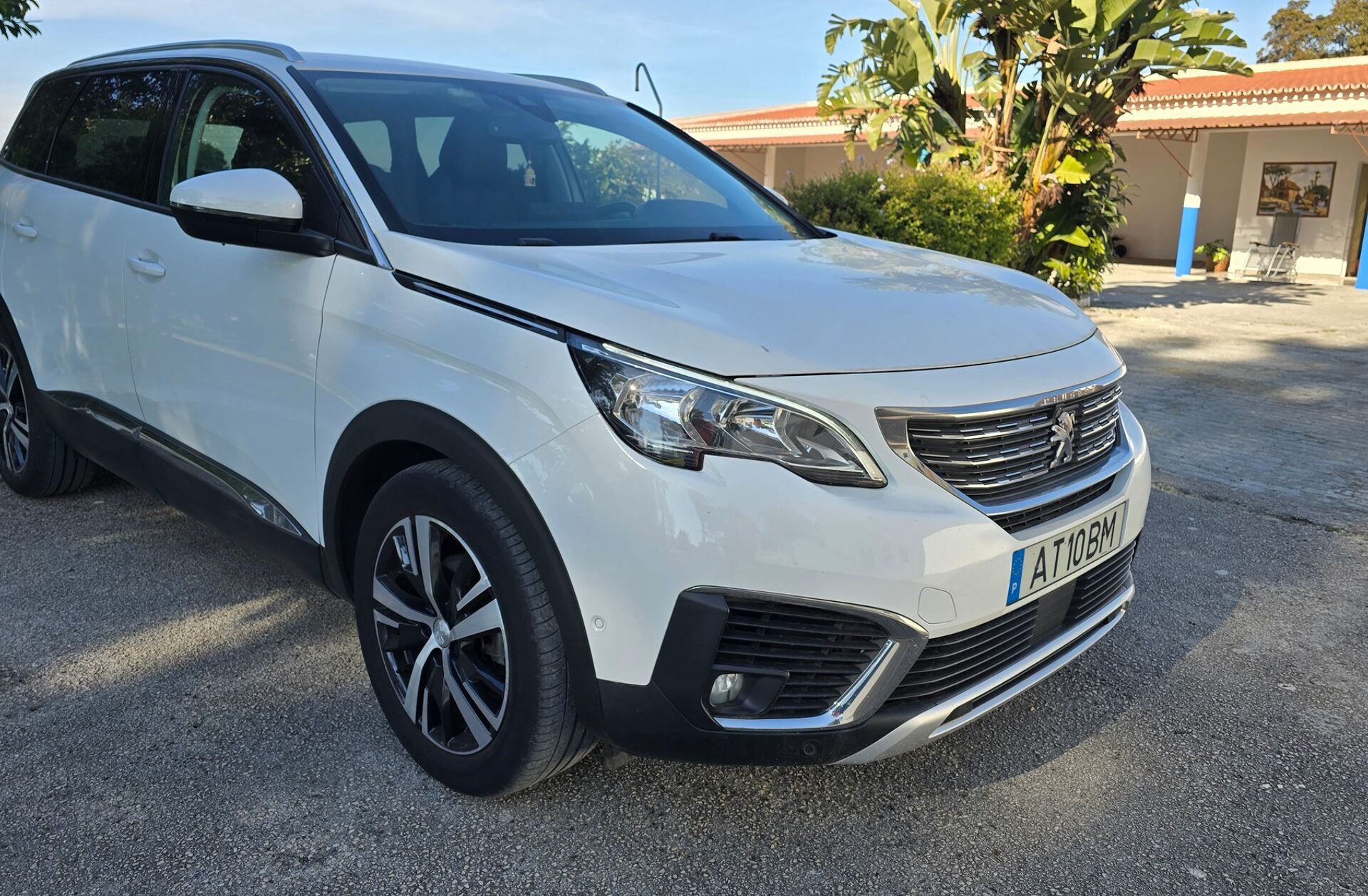 PEUGEOT 5008 1.5 BlueHDi Allure