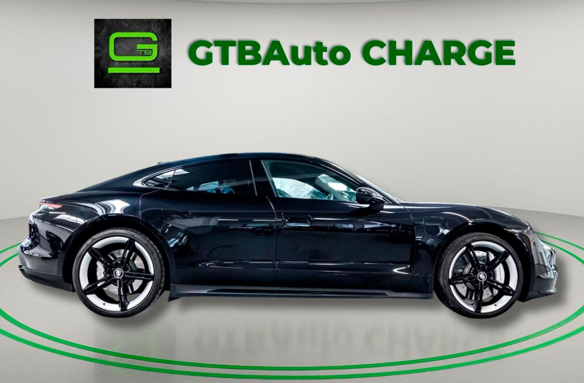 PORSCHE Taycan Turbo