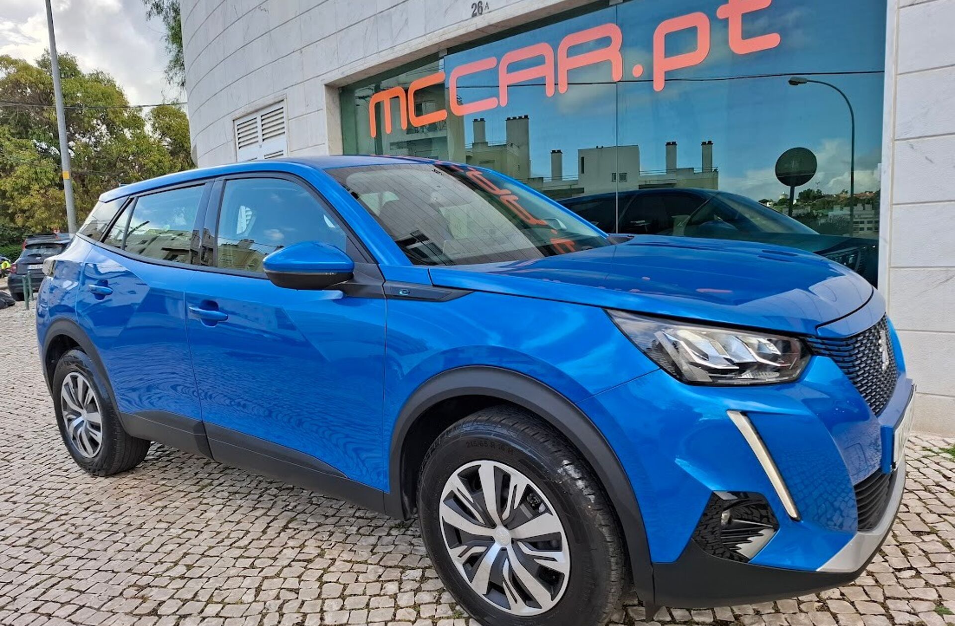 PEUGEOT 2008 50 kWh Active Pack