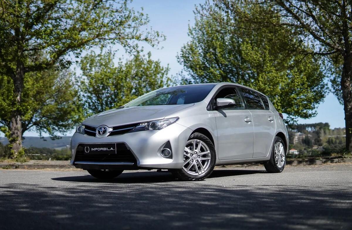 TOYOTA Auris 1.4 D-4D Comfort+P.Sport