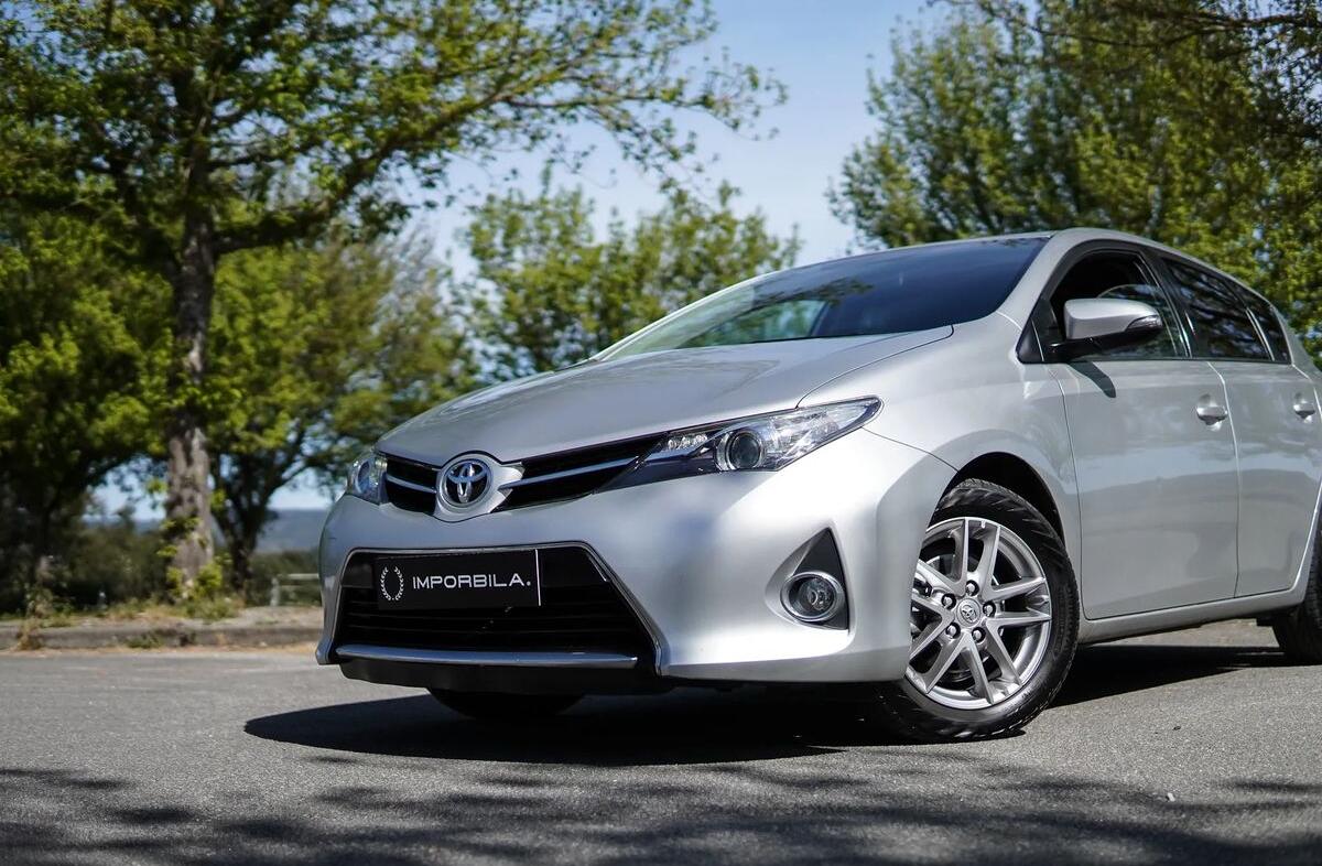TOYOTA Auris 1.4 D-4D Comfort+P.Sport