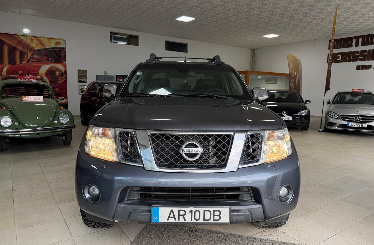 NISSAN Navara Nav.2.5 dCi CD LE Hi-T.+P.Pr.AT 4WD