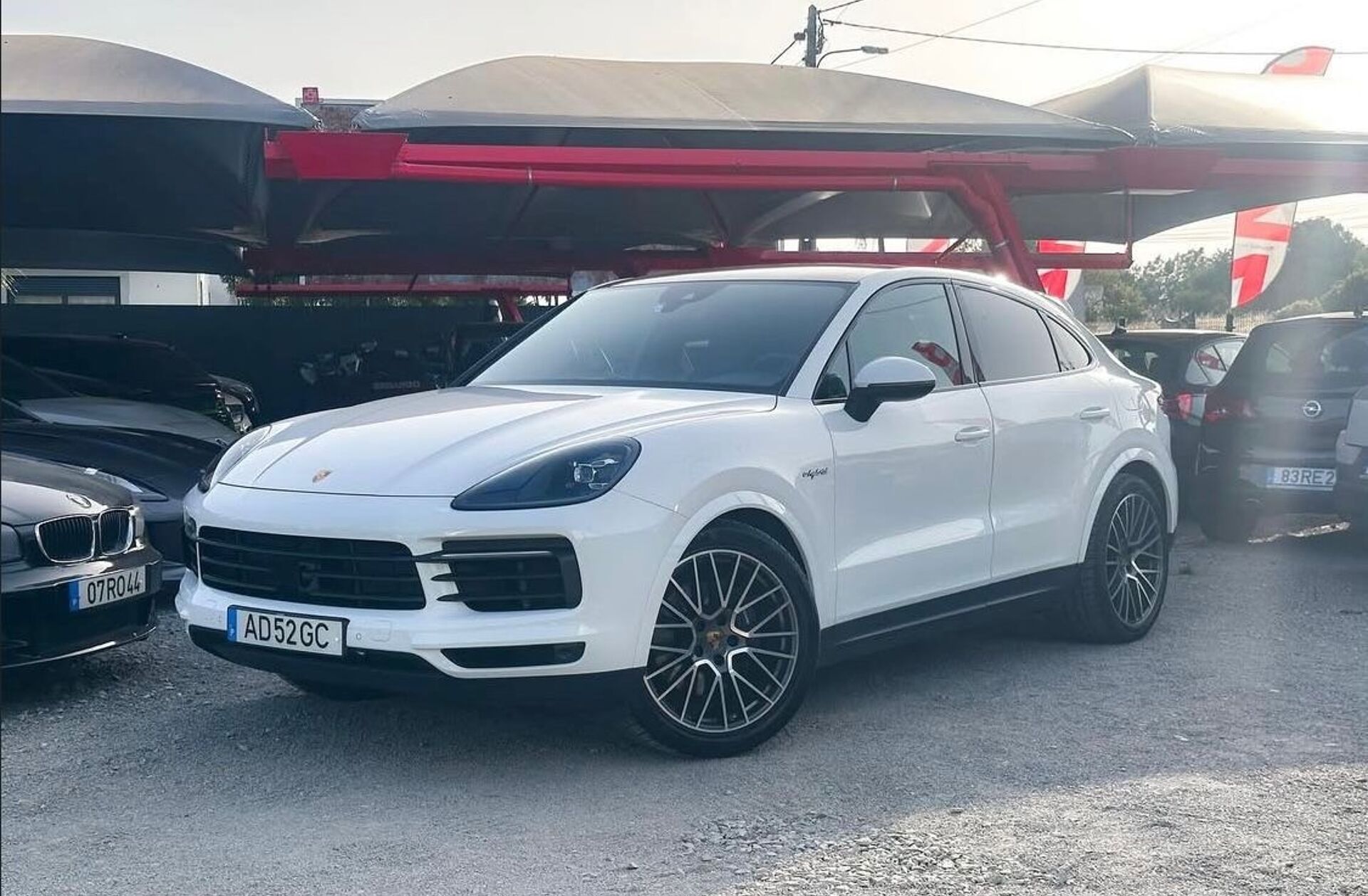 PORSCHE Cayenne E-Hybrid