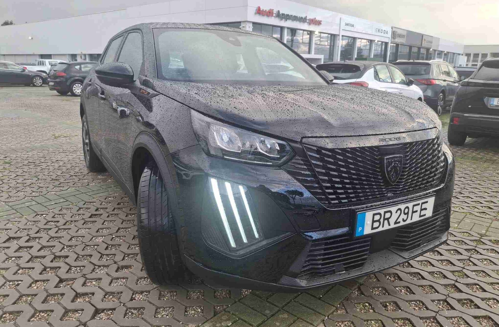 PEUGEOT 2008 1.2 PureTech Style