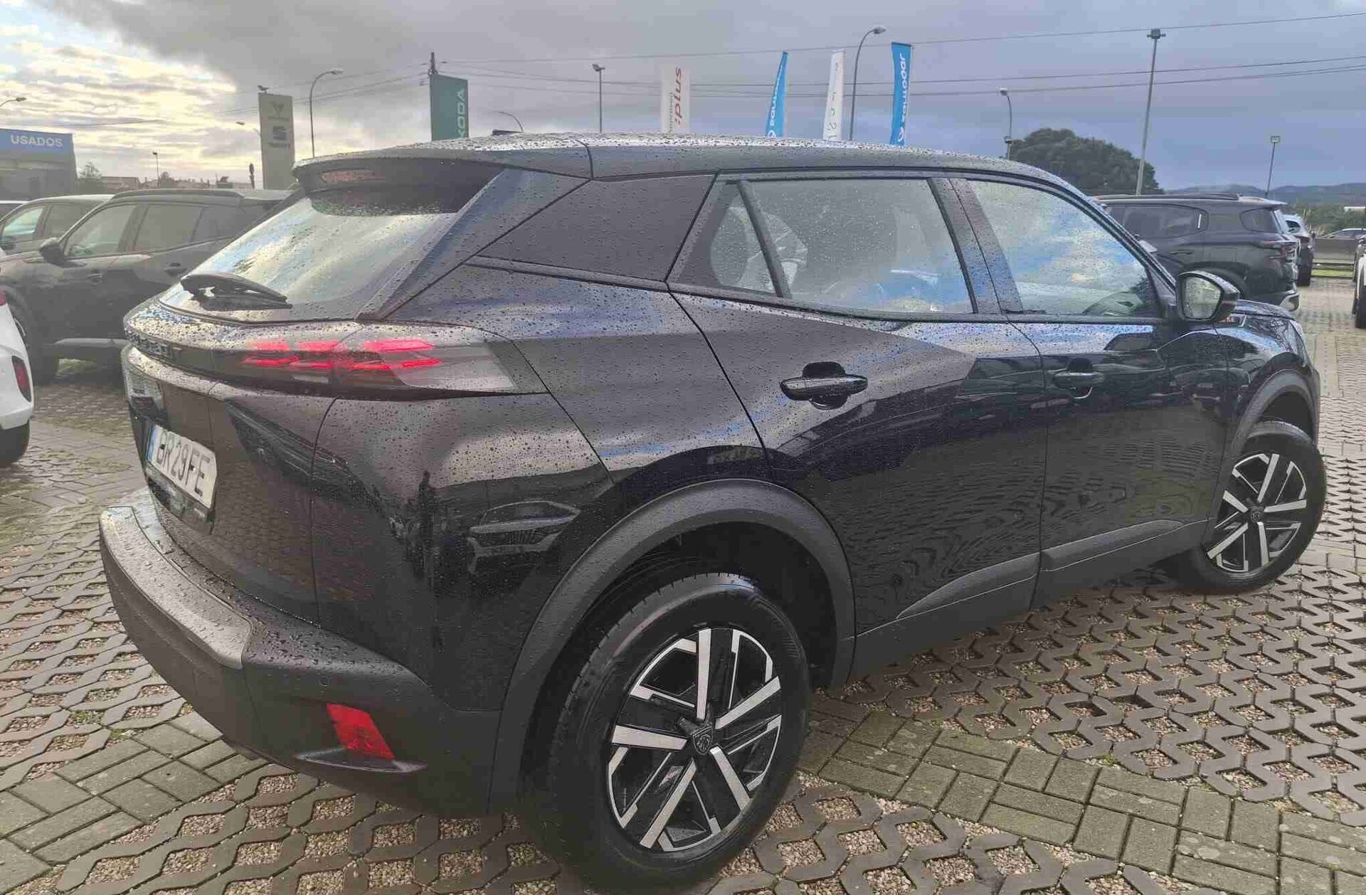 PEUGEOT 2008 1.2 PureTech Style