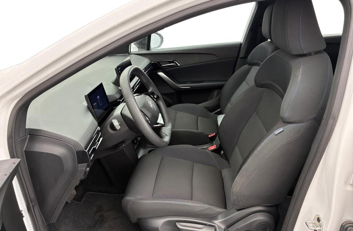 MG MG4 51 kWh Standard