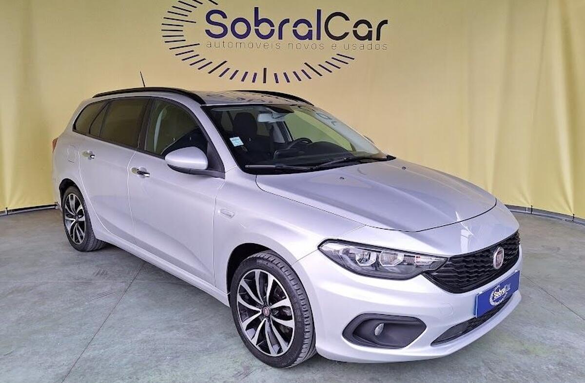 FIAT Tipo 1.6 M-Jet Lounge