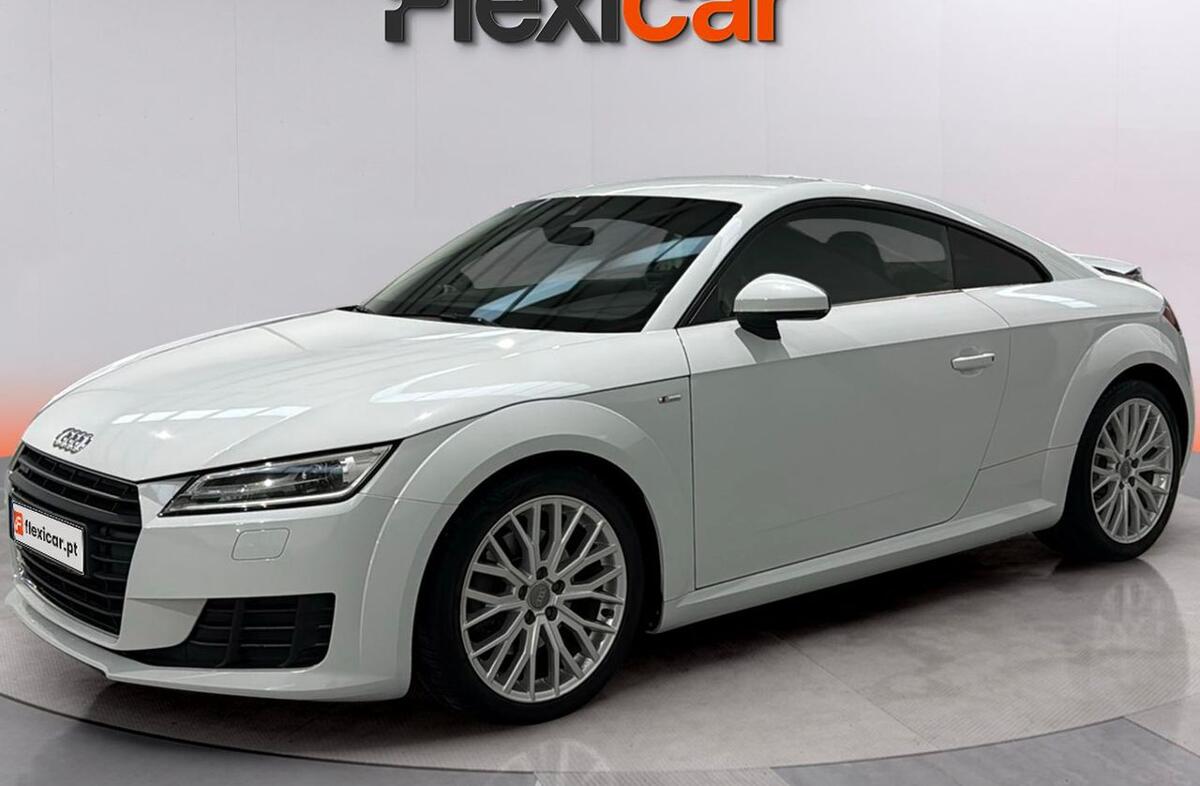 AUDI TT 2.0 TFSI quattro S tronic