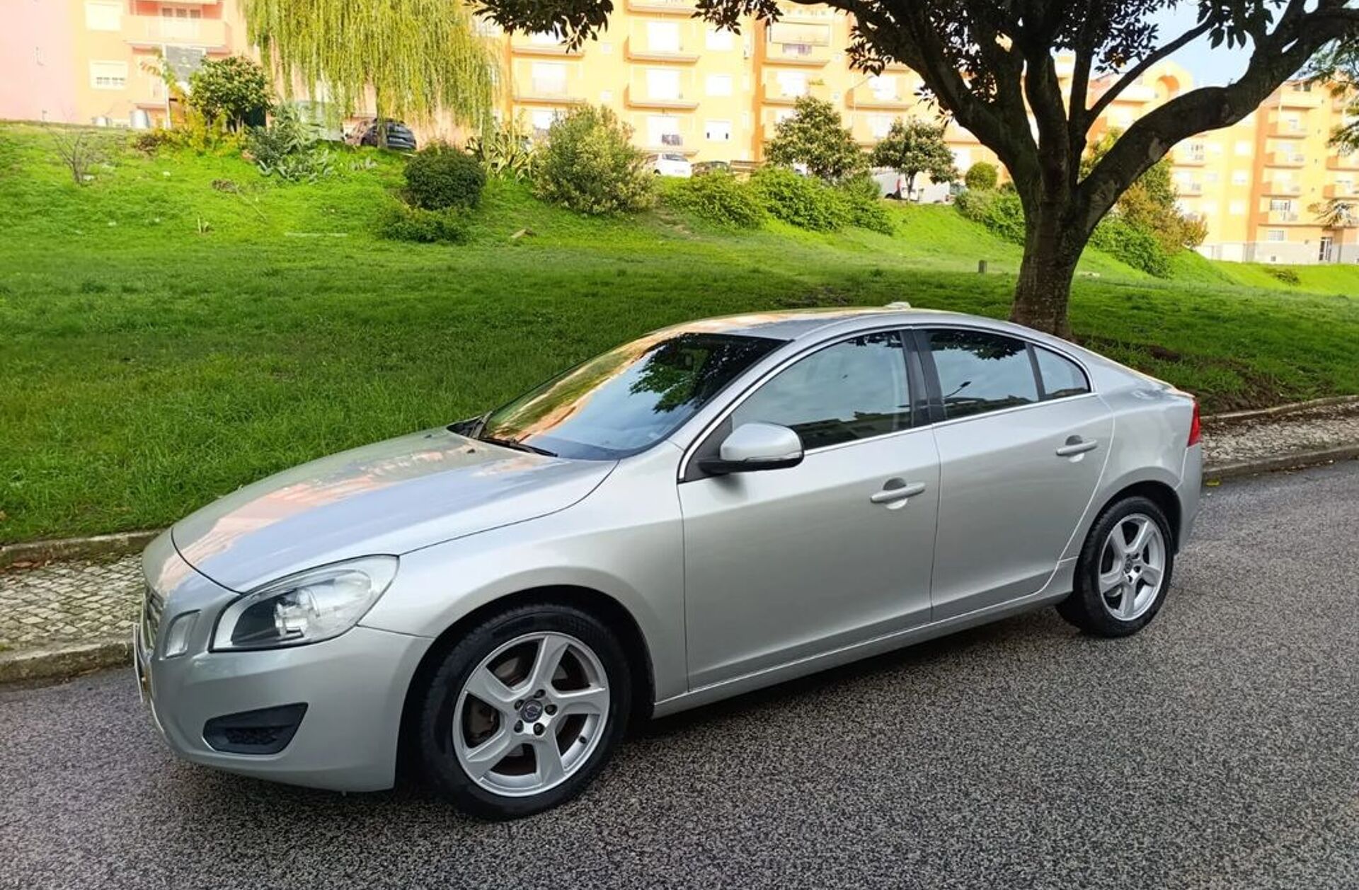 VOLVO S60 2.0 D3 Momentum Start/Stop