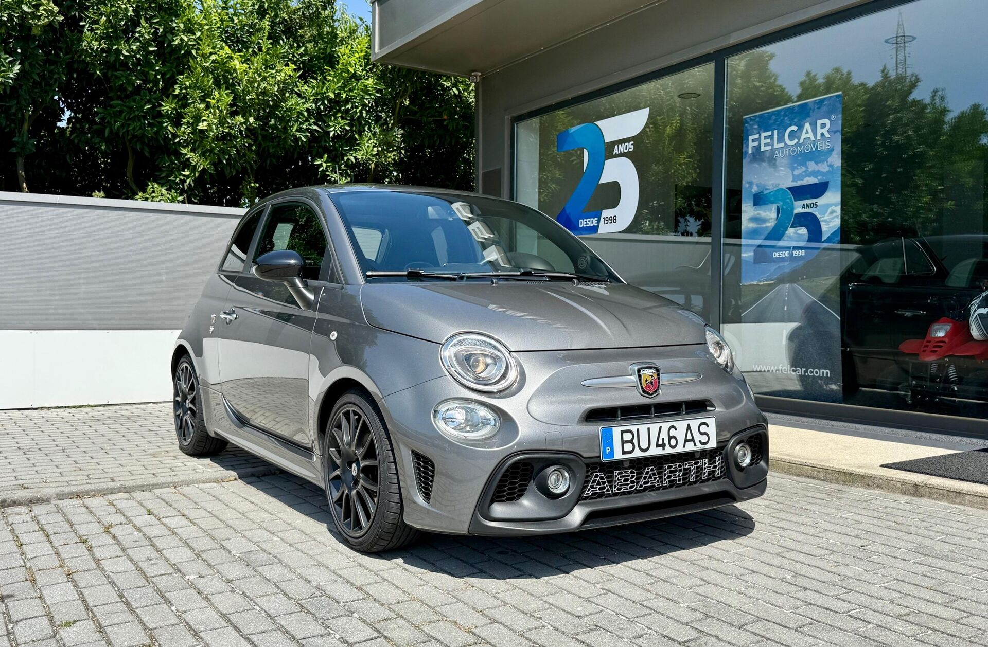 ABARTH 500 595 1.4 T-Jet Pista