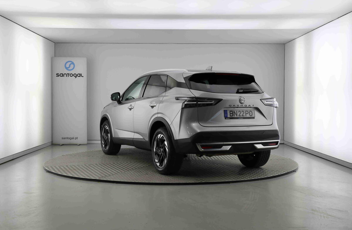 NISSAN Qashqai 1.3 DIG-T Advance Xtronic