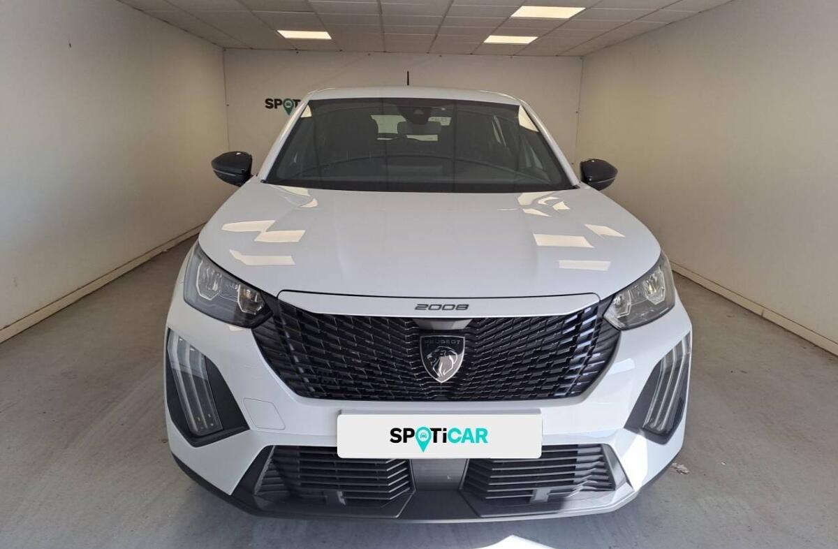 PEUGEOT 2008 1.2 PureTech Style