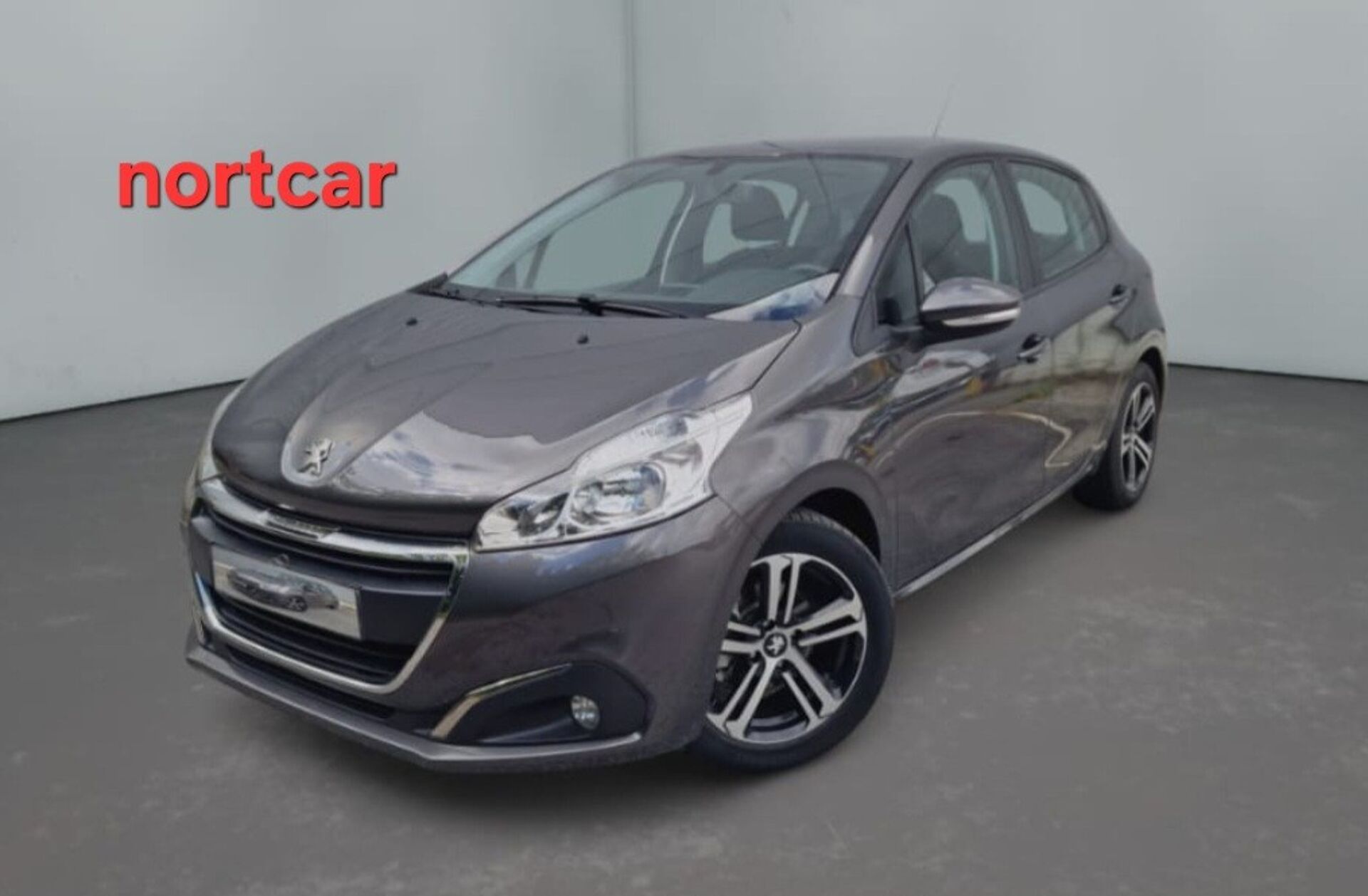PEUGEOT 208 1.6 BlueHDi Style