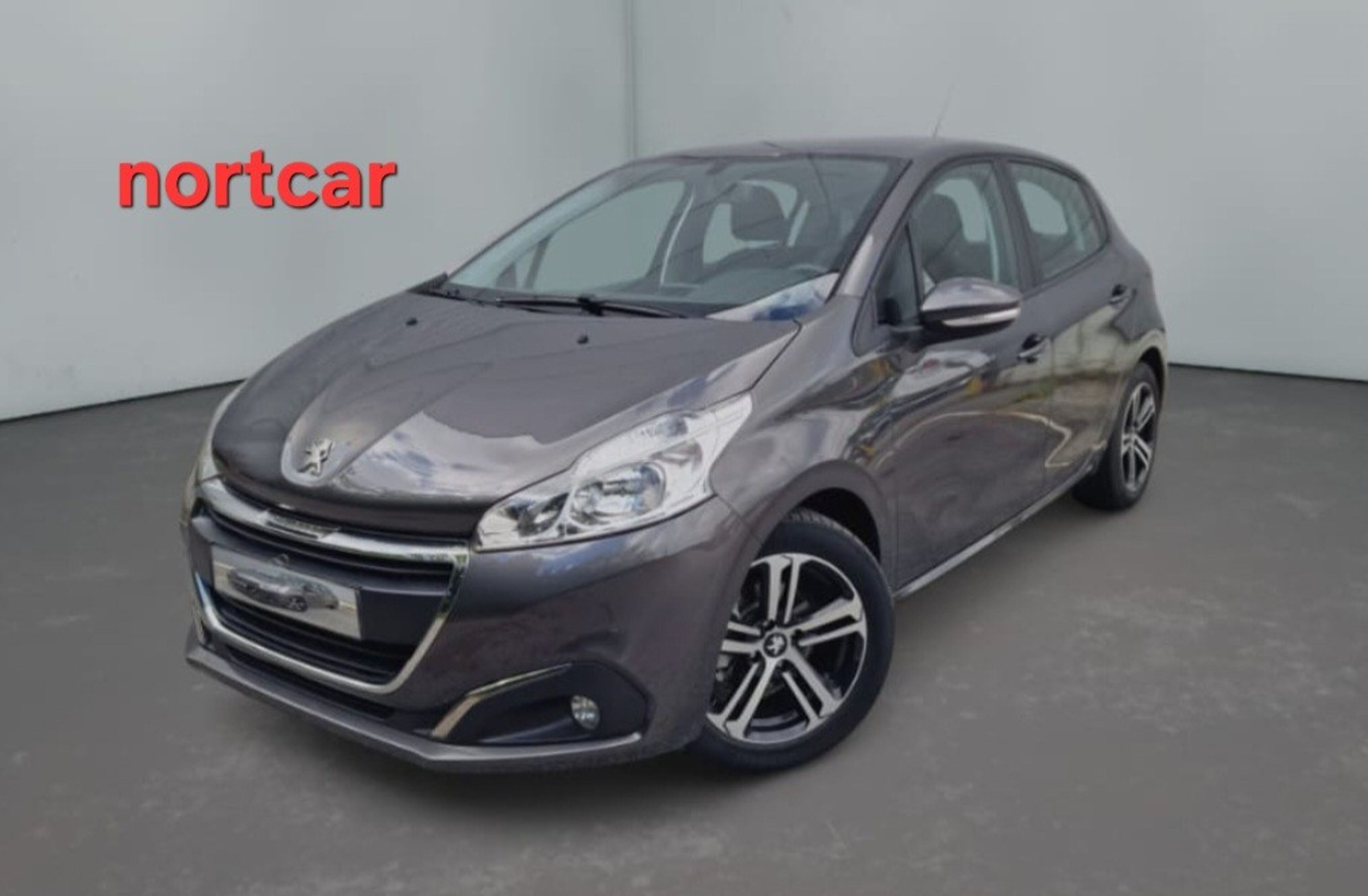 PEUGEOT 208 1.6 BlueHDi Style