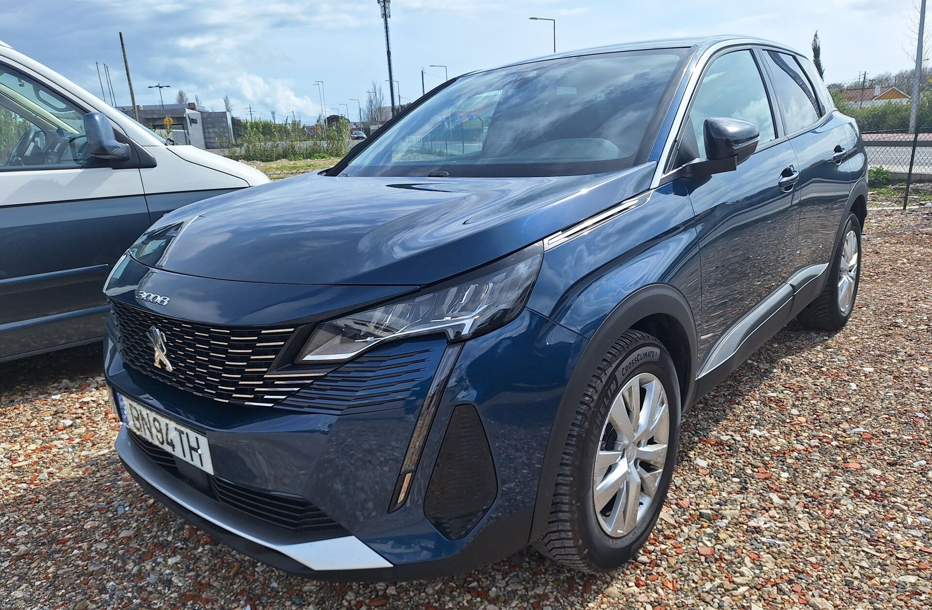 PEUGEOT 3008 1.5 BlueHDi Allure Pack EAT8