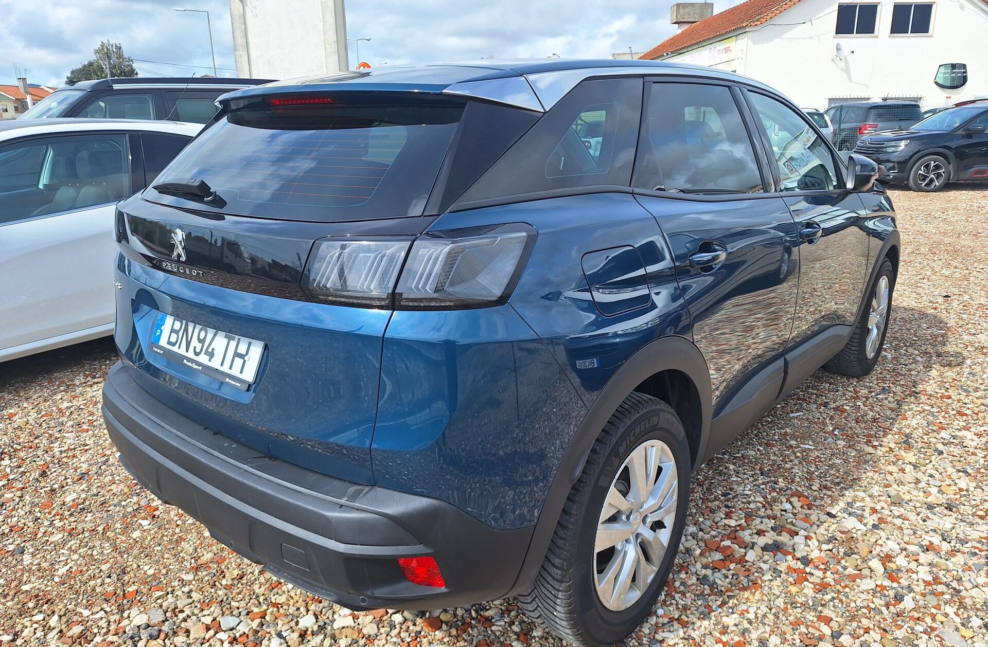 PEUGEOT 3008 1.5 BlueHDi Allure Pack EAT8