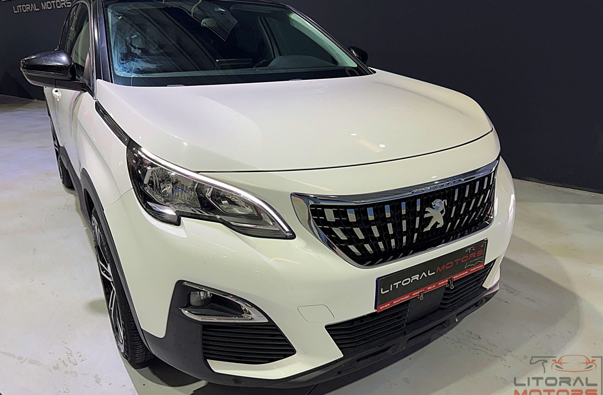 PEUGEOT 3008 1.5 BlueHDi Allure