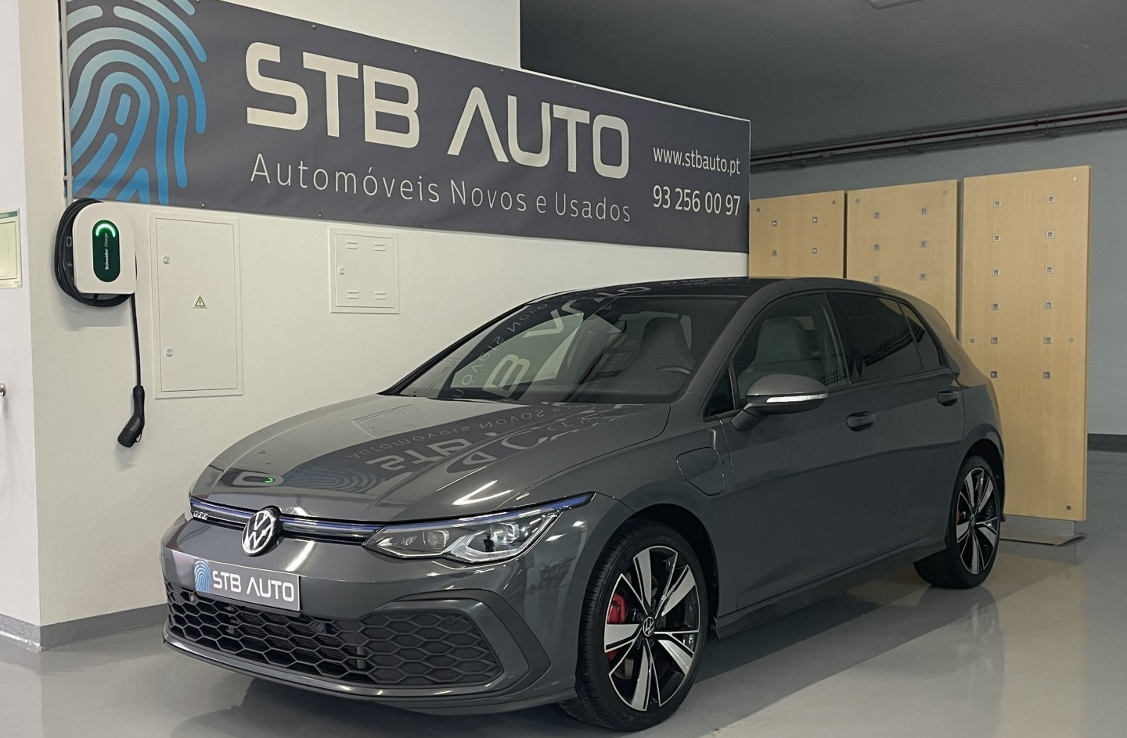 VOLKSWAGEN Golf 1.4 TSI GTE+ DSG