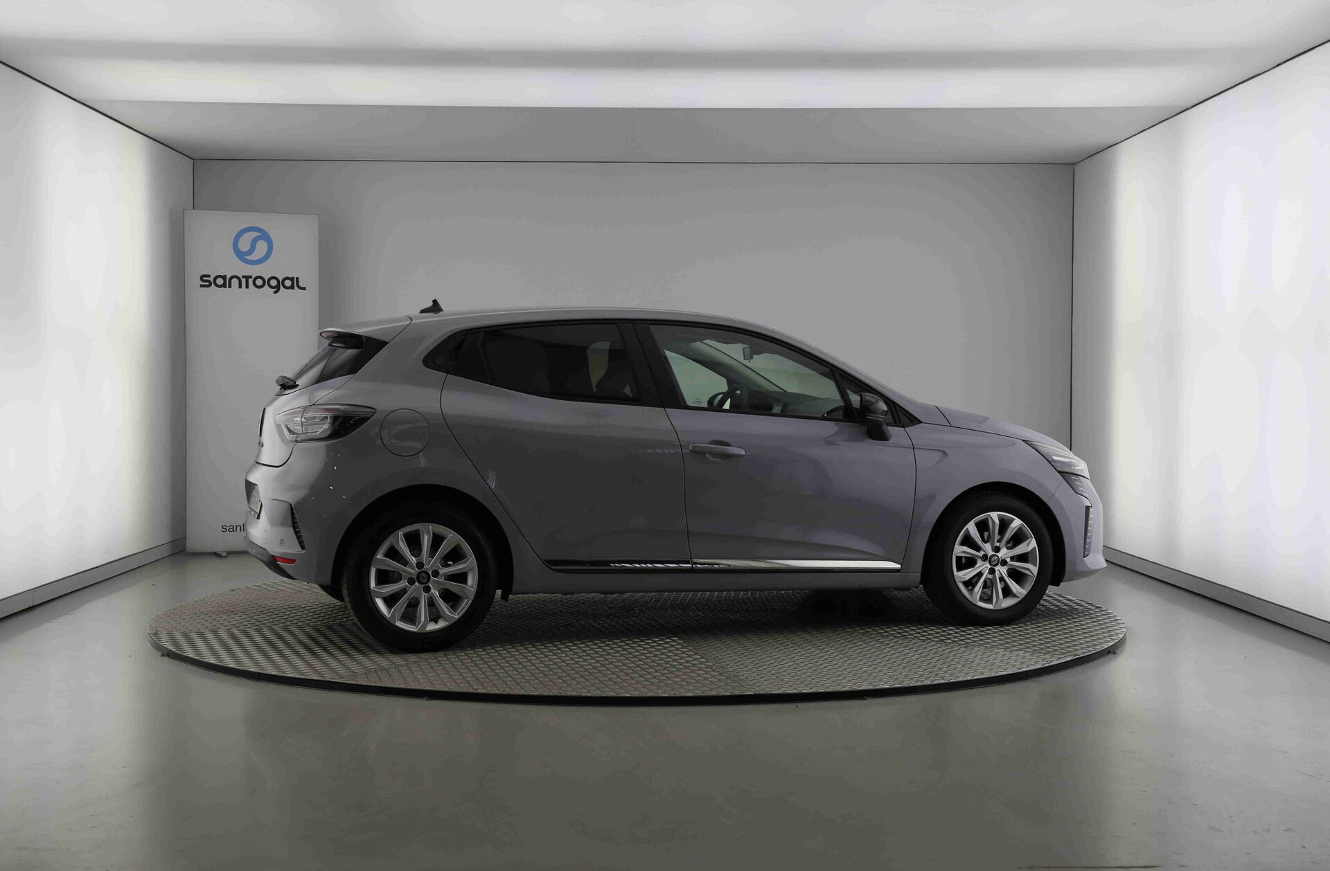 RENAULT Clio 1.0 TCe Evolution Bi-Fuel