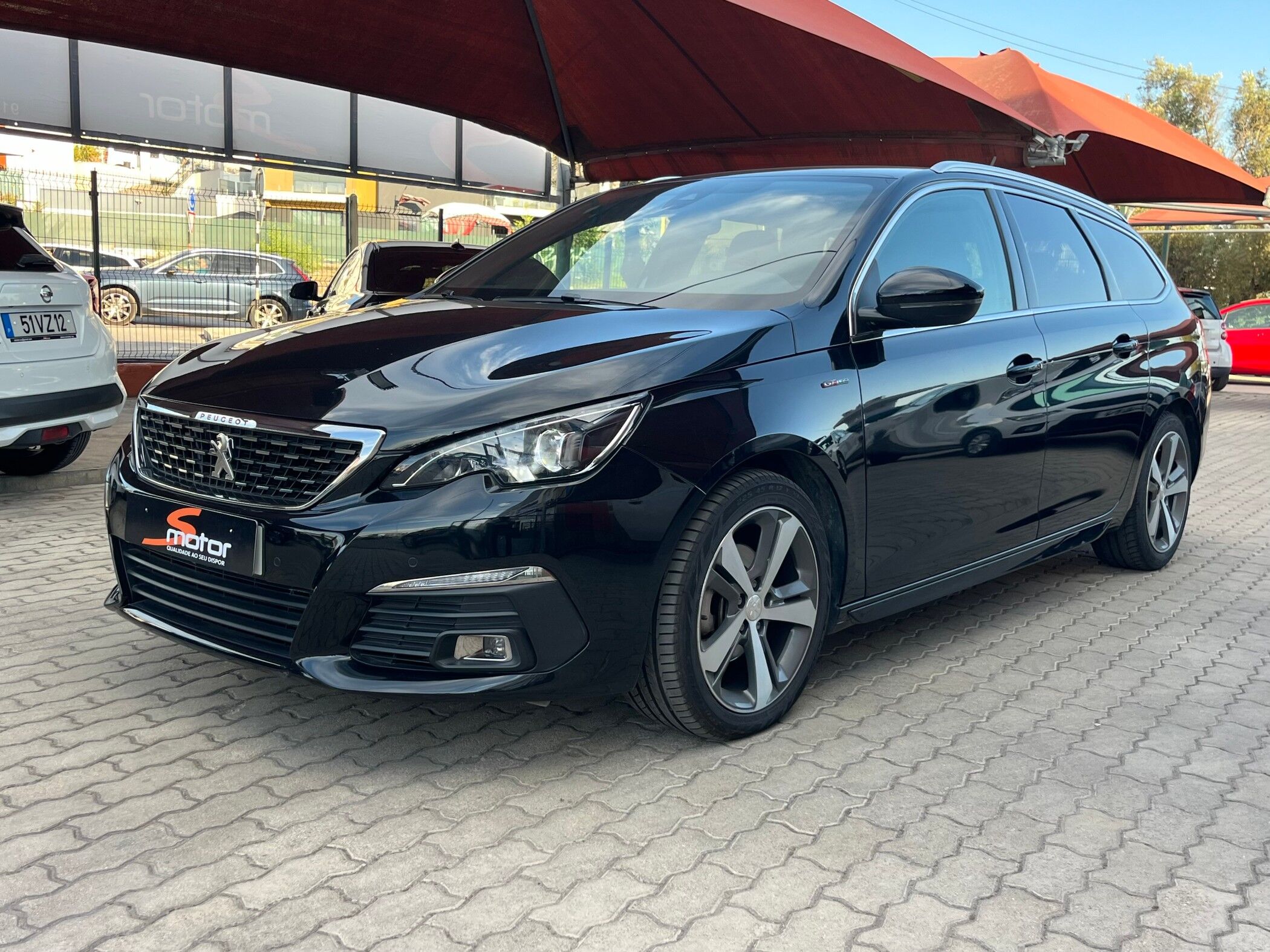 Peugeot 308 SW 1.6 BlueHDi GT Line EAT6 com 115 000 km por 15 750 € SMotor | Setúbal