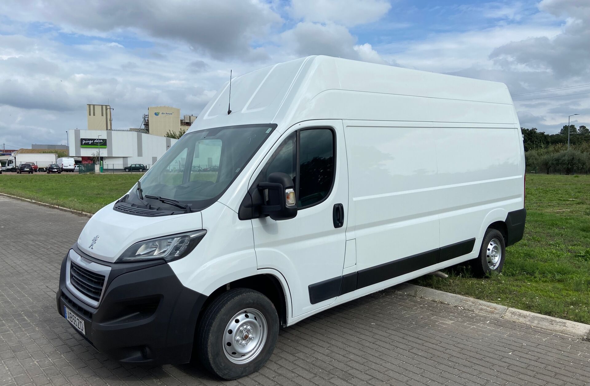 PEUGEOT Boxer 2.2 BlueHDi 335 L3 CD
