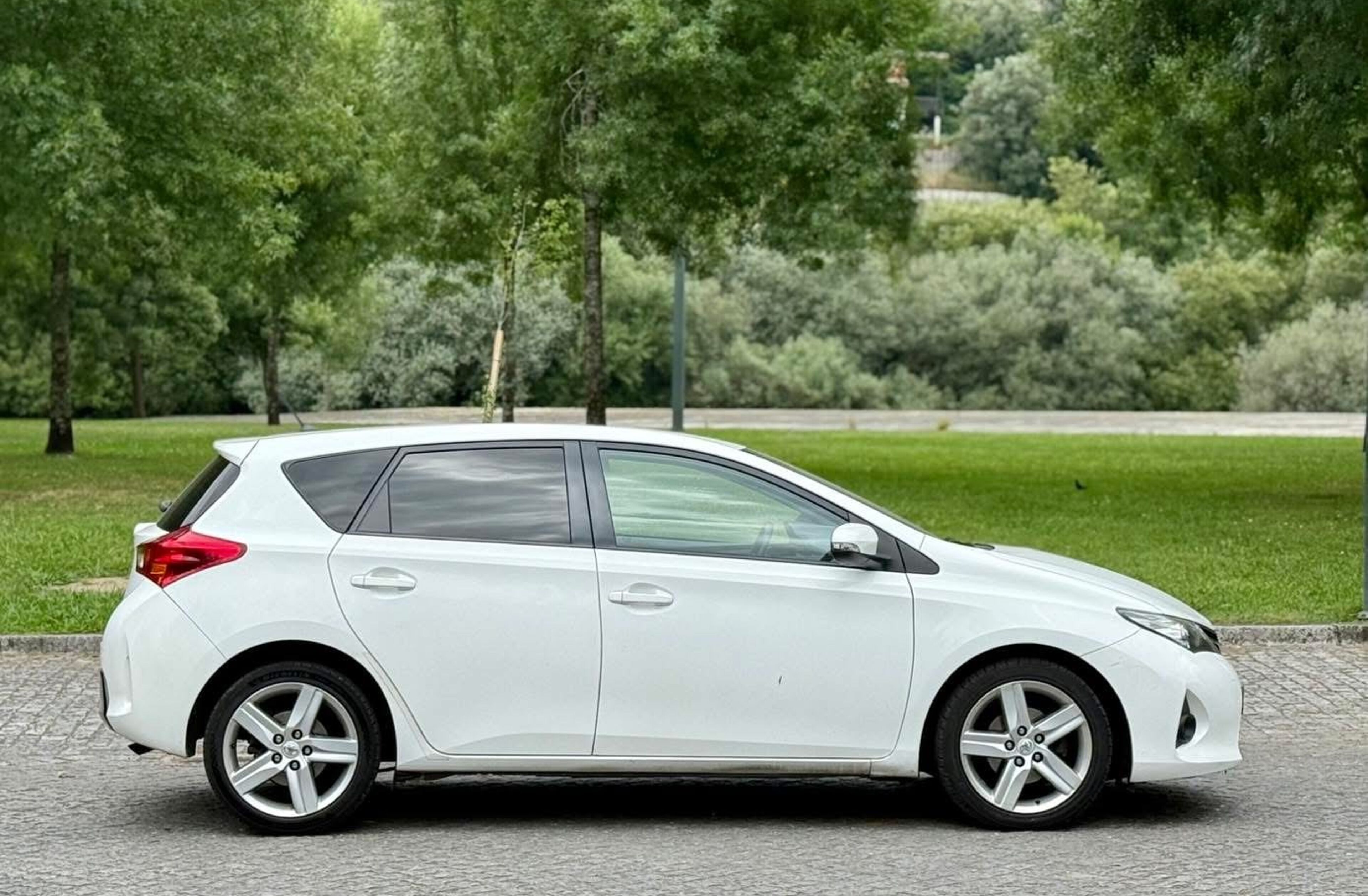 TOYOTA Auris 1.4 D-4D Comfort