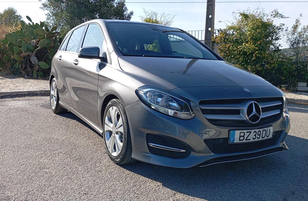 MERCEDES Classe B B 180 Urban