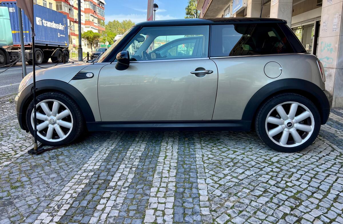 MINI Mini Cooper D