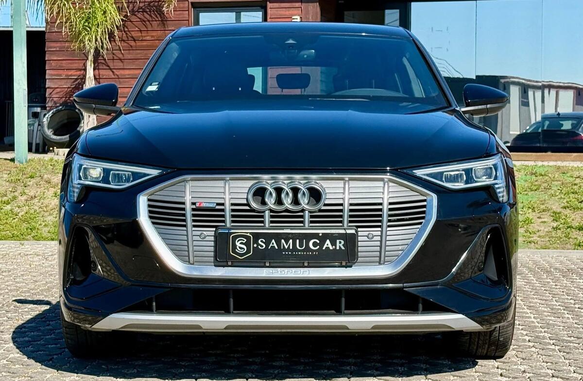 AUDI e-tron 55 quattro S line