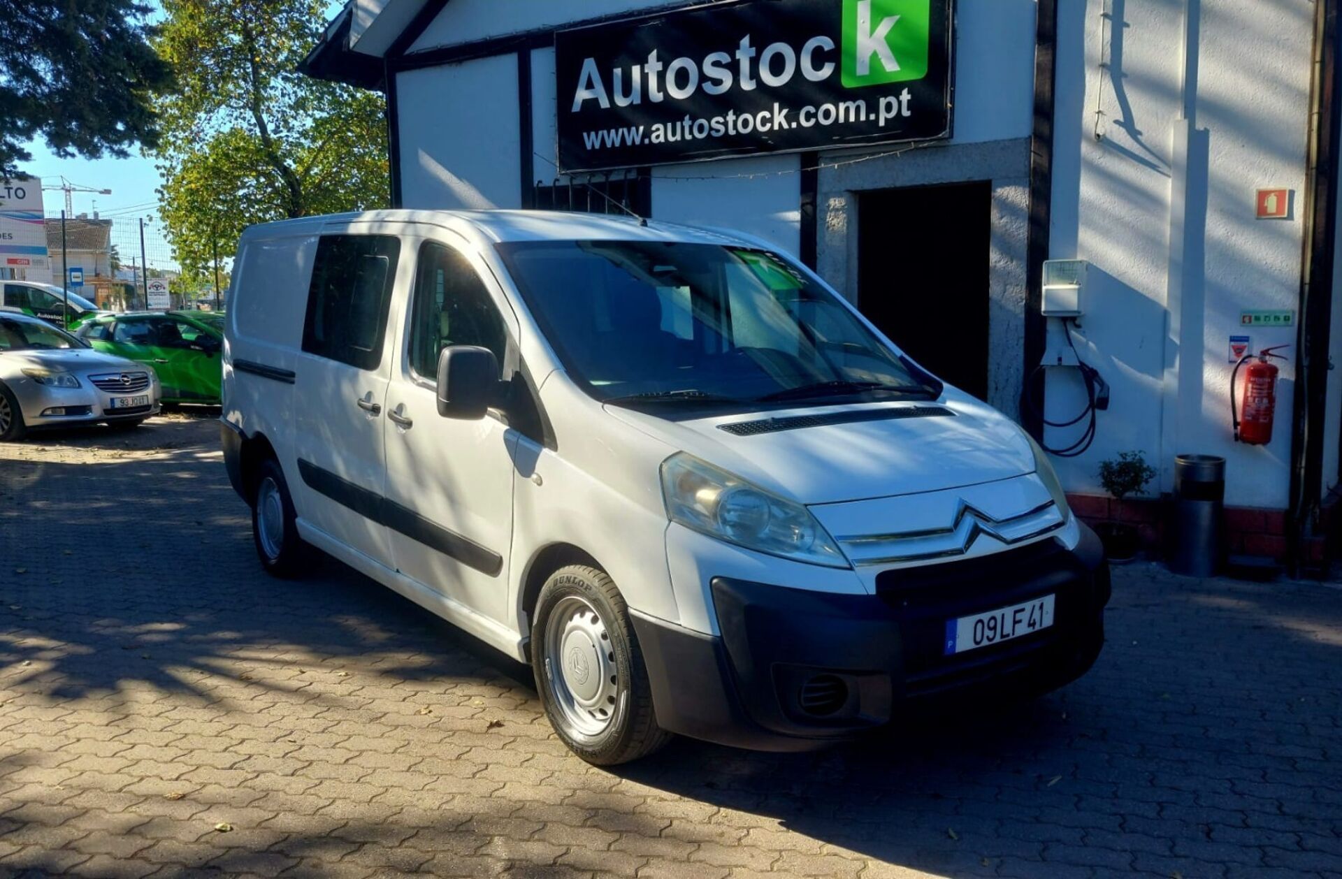 CITROEN Jumpy 2.0 HDi L2H1Semi-Vidrada