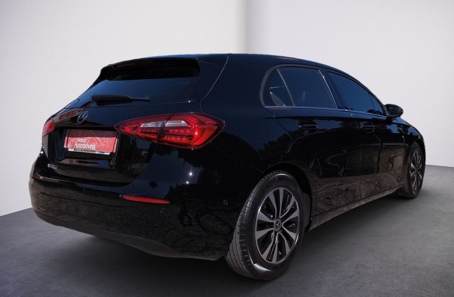 MERCEDES Classe A A 180 d Style Plus Aut.