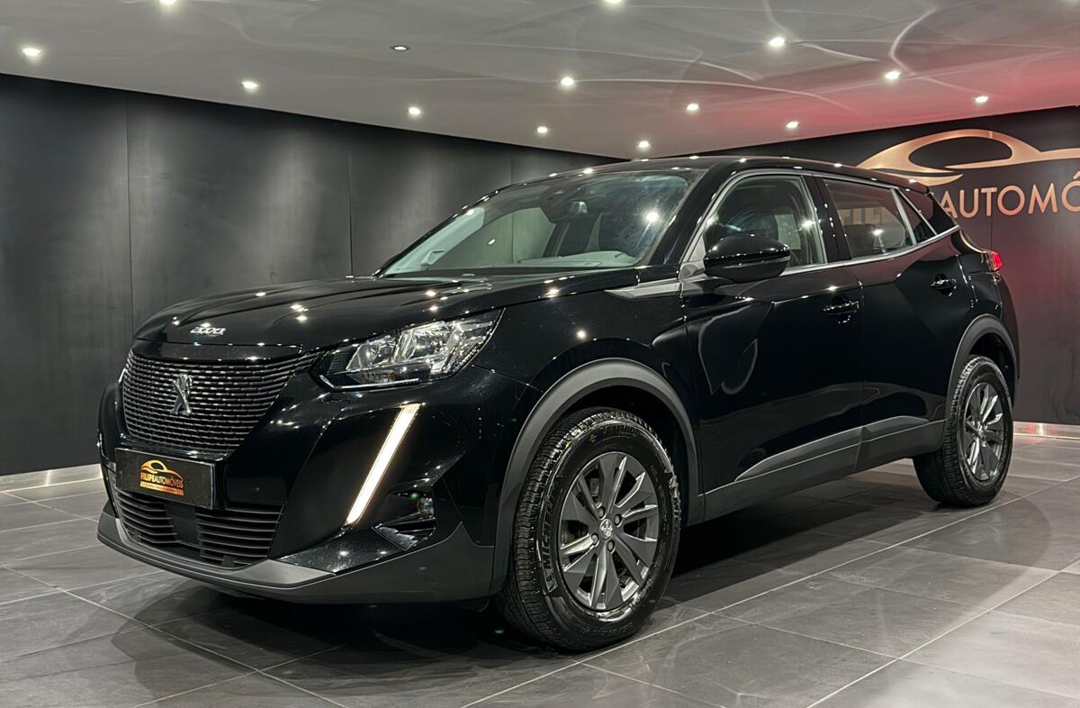 PEUGEOT 2008 1.2 PureTech Active
