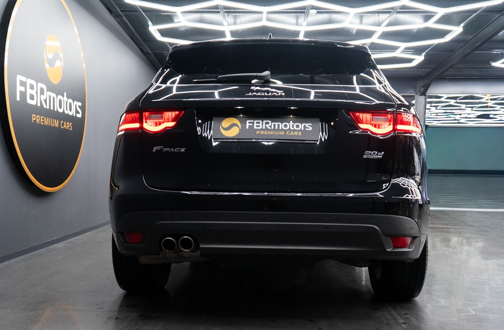 JAGUAR F-Pace 2.0 i4D R-Sport AWD Aut.