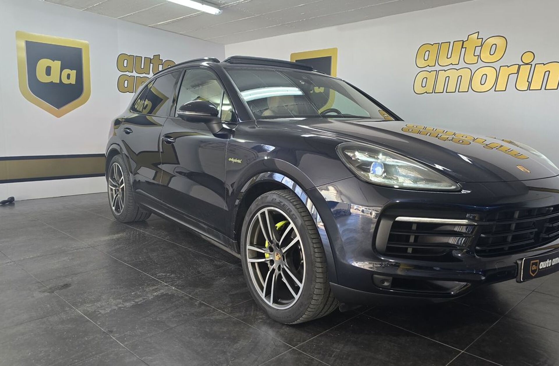 PORSCHE Cayenne E-Hybrid