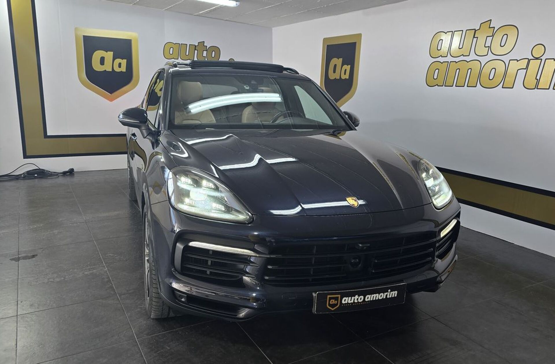 PORSCHE Cayenne E-Hybrid