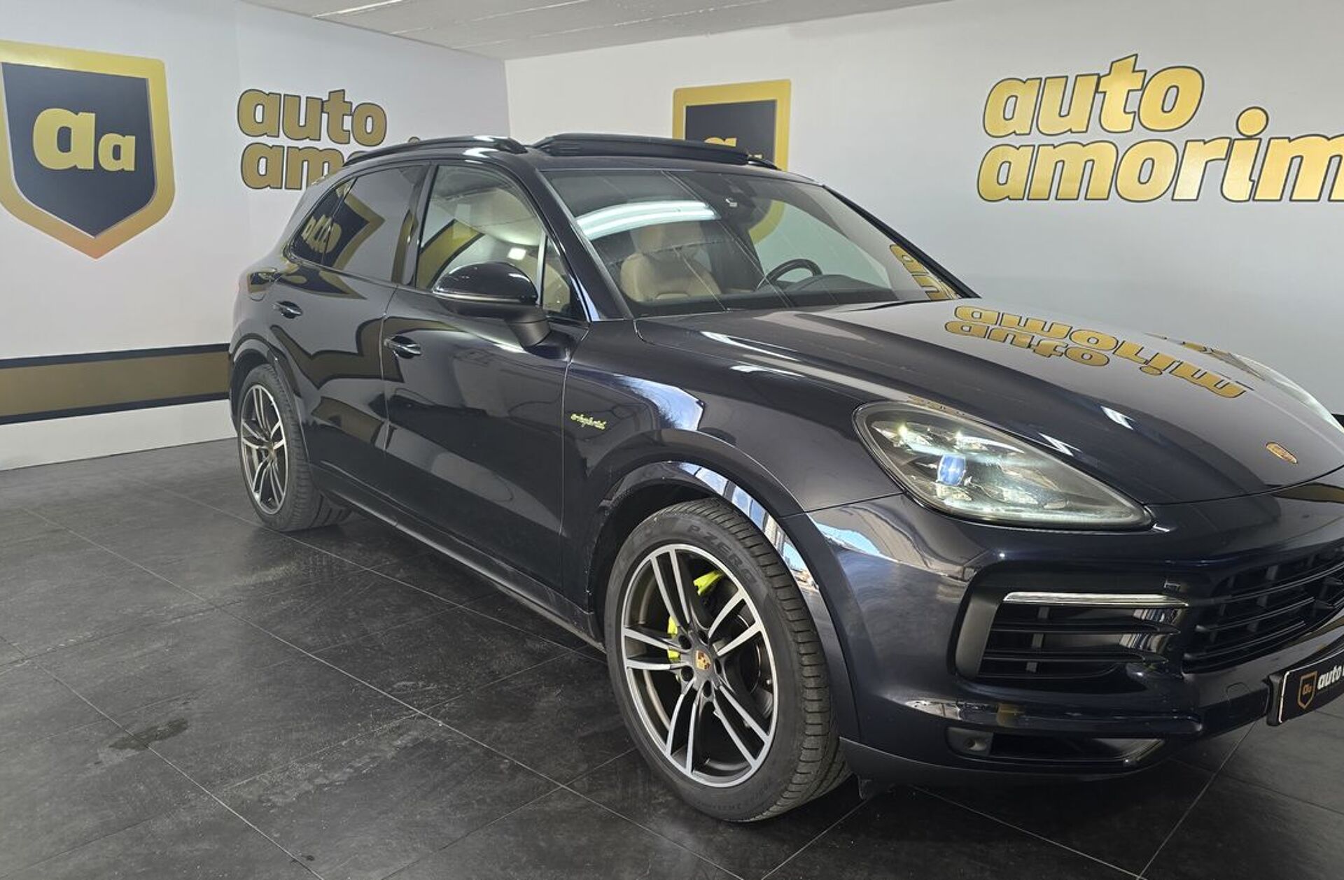 PORSCHE Cayenne E-Hybrid