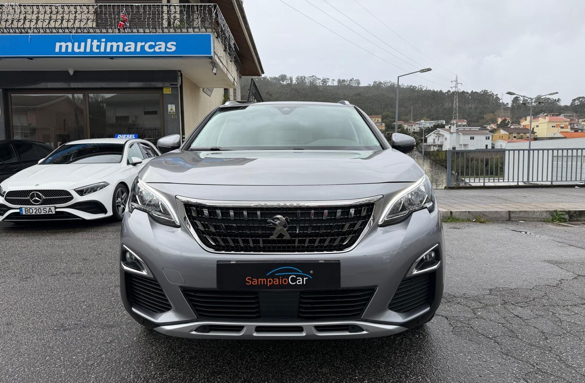 PEUGEOT 3008 1.5 BlueHDi Allure