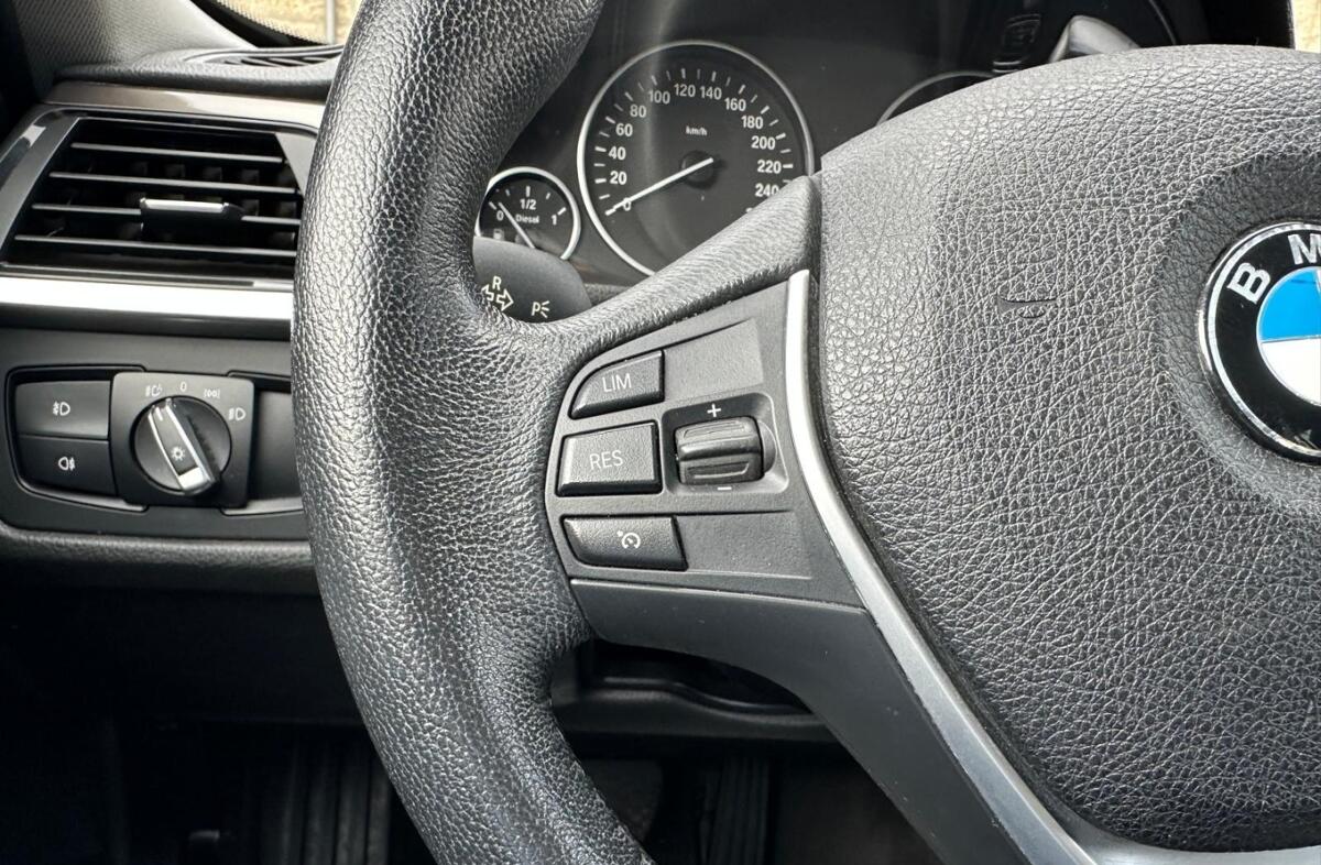 BMW Serie-3 325 d Touring Auto Line Modern