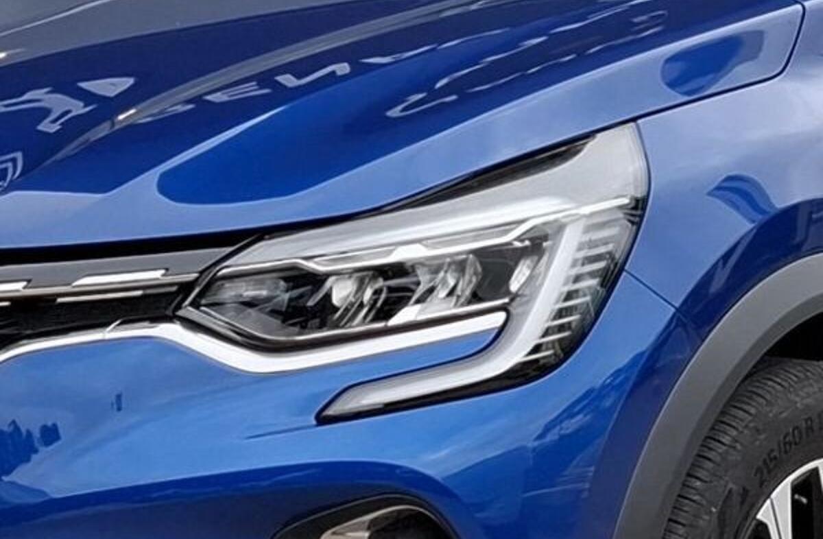 RENAULT Captur 1.0 TCe Techno