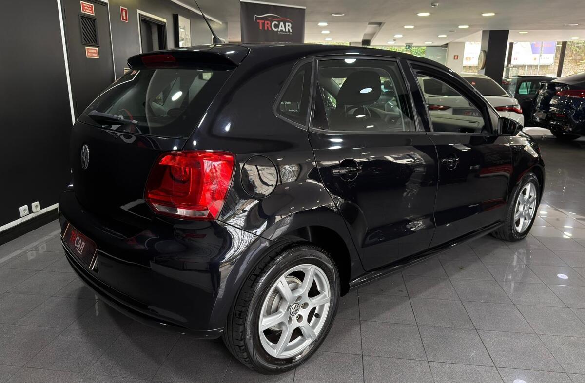 VOLKSWAGEN Polo 1.2 Confortline