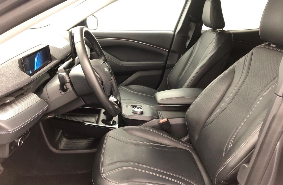 FORD Mustang Mach-E Premium