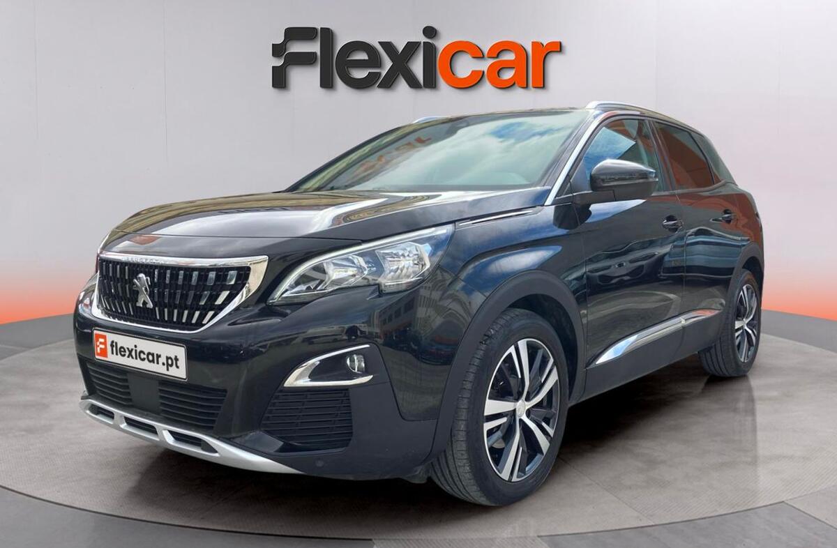 PEUGEOT 3008 1.2 PureTech Allure