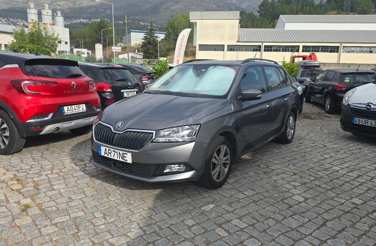 SKODA Fabia 1.0 City