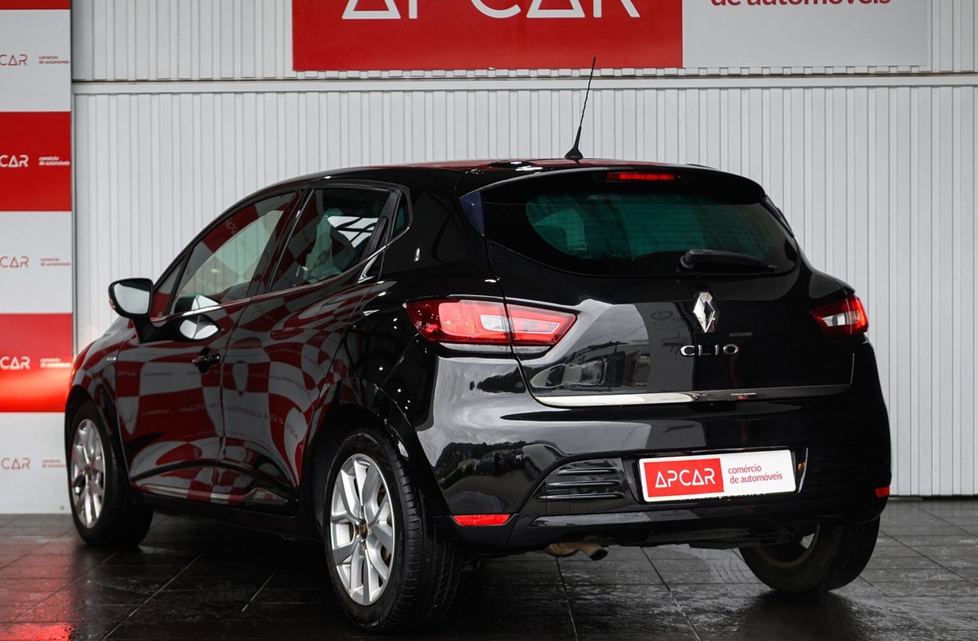 RENAULT Clio 0.9 TCe Limited
